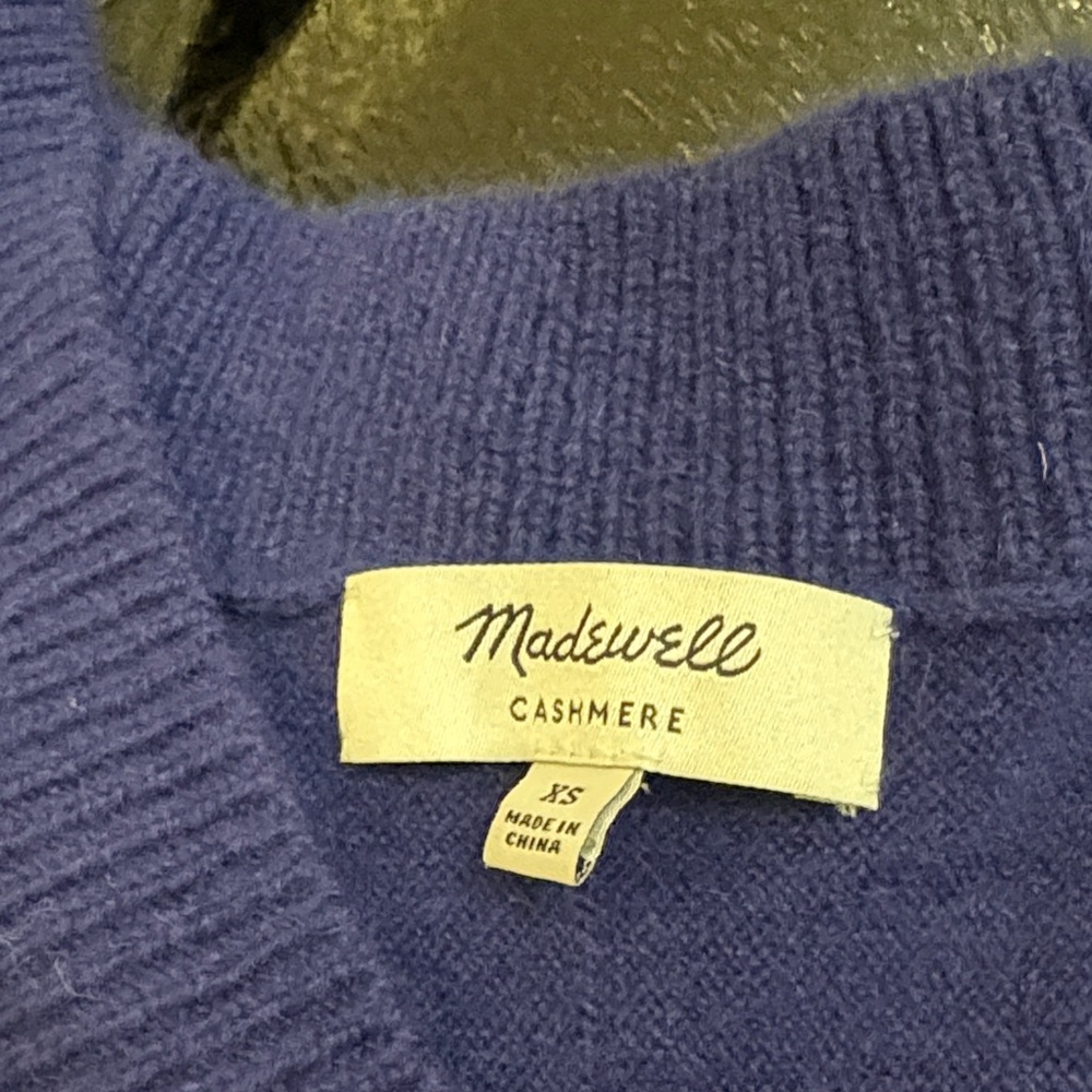 Madewell Cashmere Sweater in Deep Blue